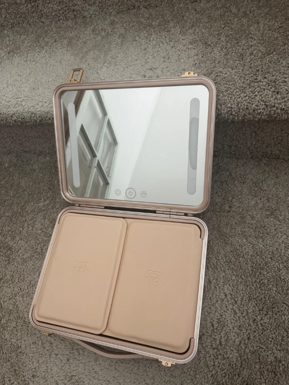 Beautifect Box – Rose Gold Lighted Makeup Vanity Case